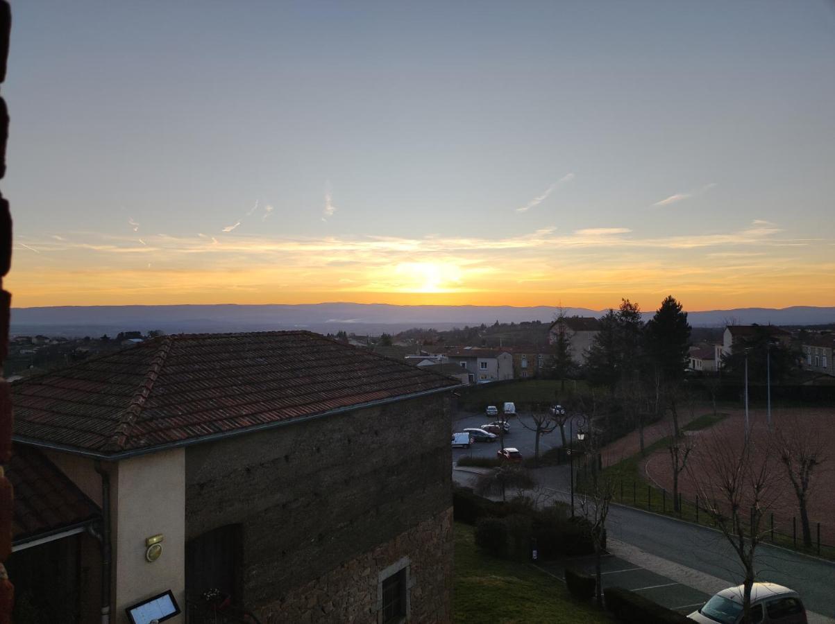 Bed and Breakfast Les Pierres Folles Rozier-en-Donzy Exterior foto