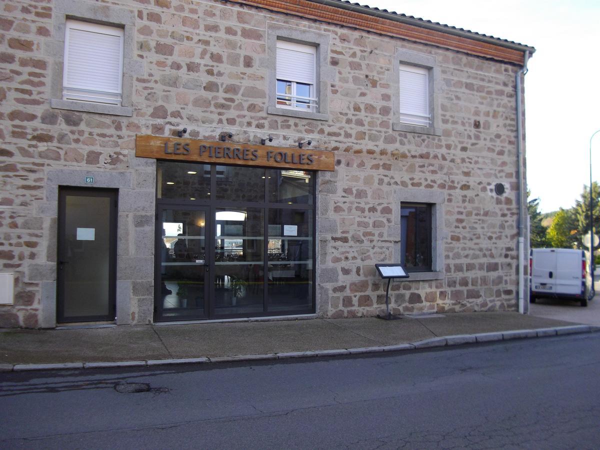 Bed and Breakfast Les Pierres Folles Rozier-en-Donzy Exterior foto